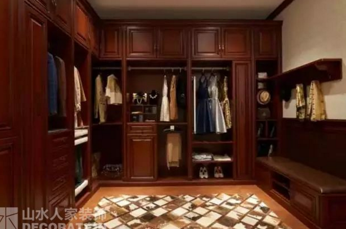 【山水人家裝飾】女人既然有了書房，為什么不能有衣帽間？